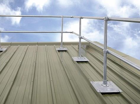 金屬屋面護(hù)欄